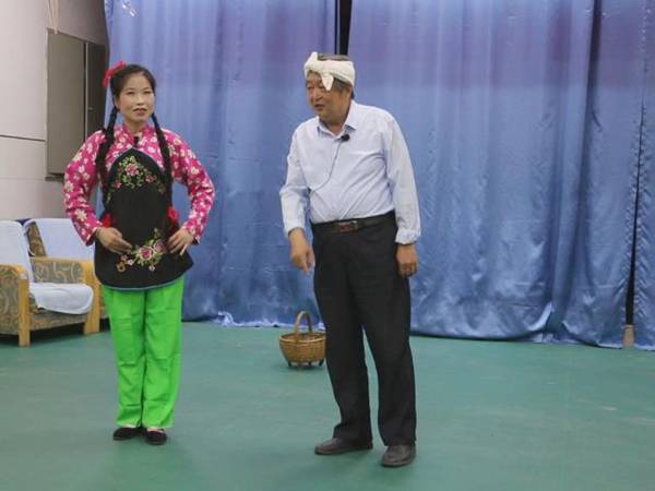 http://news.wnu.edu.cn/__local/5/4C/14/774096DD091FF8177200D0F1F4E_90F1D9E3_85D1.jpg